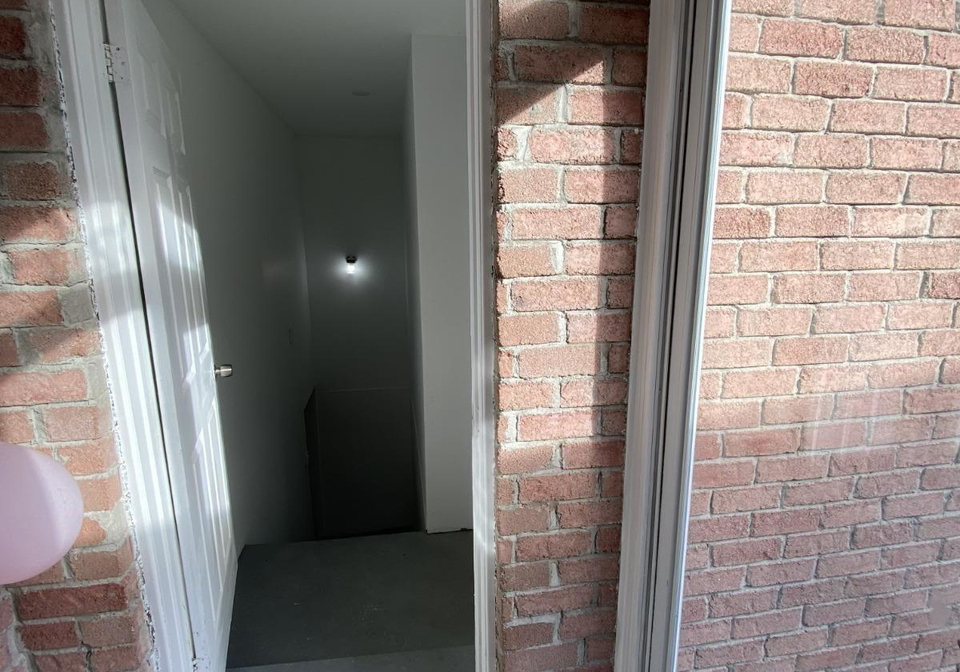 46-wheeling-drive-scarborough-ontario-e12877568