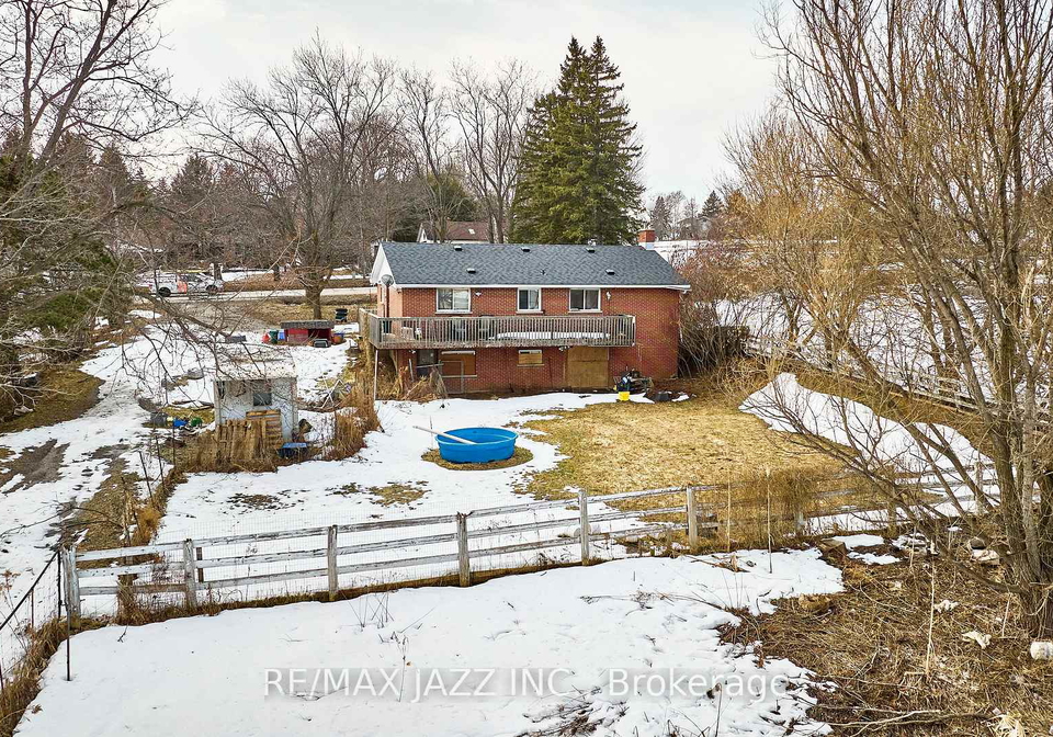 8795-baldwin-street-n-whitby-ontario-e12877786