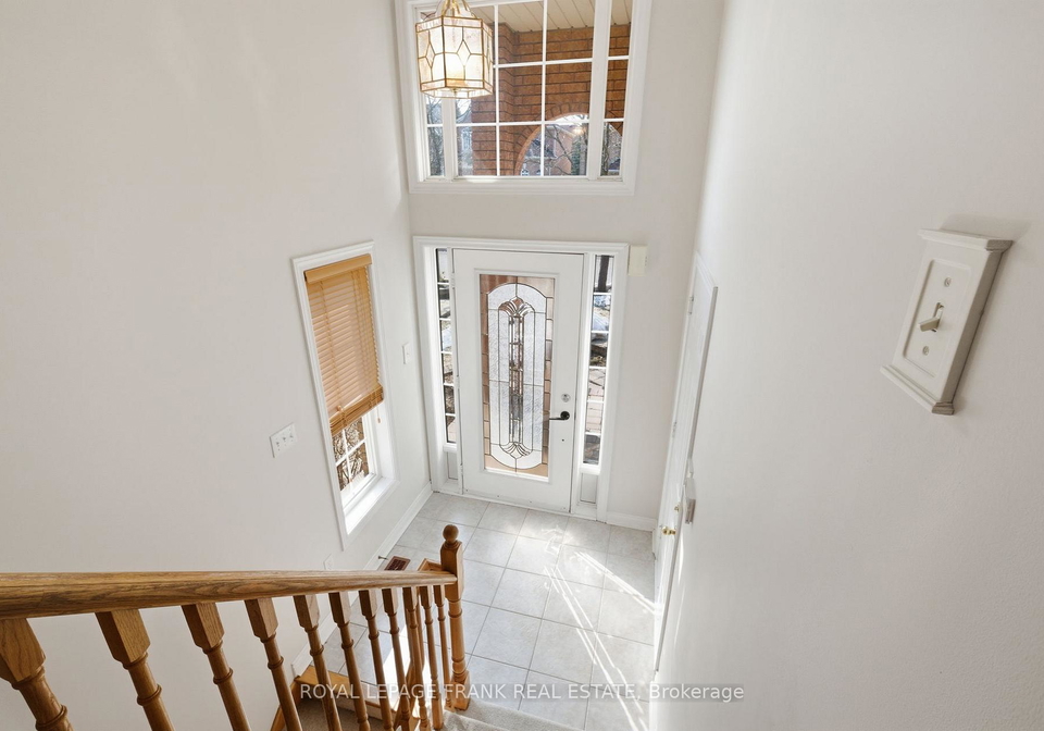 85-gateway-court-e-whitby-ontario-e12877914