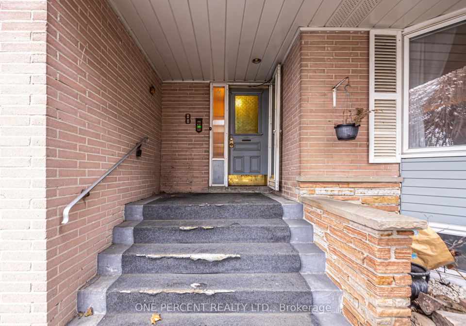 8-wonderland-drive-scarborough-ontario-e12877952