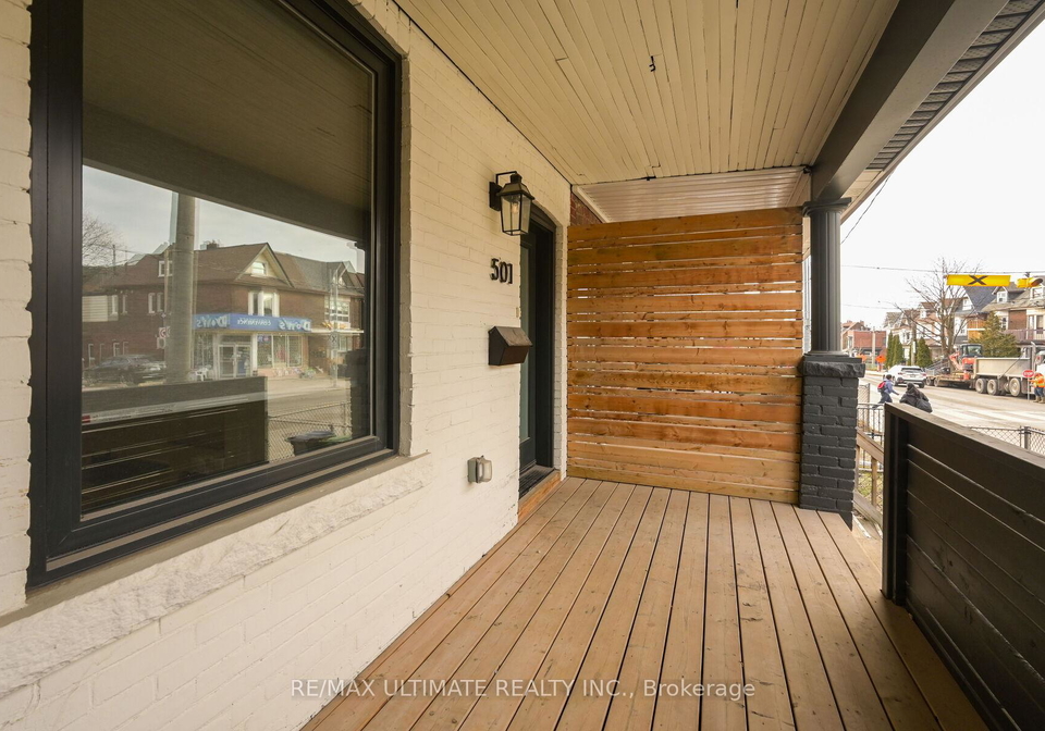 501c-carlaw-avenue-toronto-ontario-e12879034
