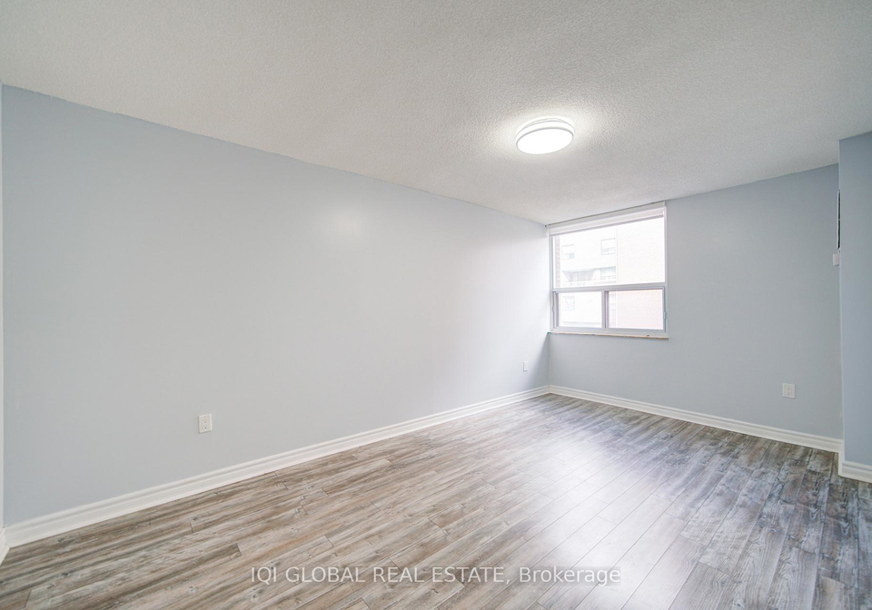 4062-lawrence-avenue-e-scarborough-ontario-e12879096