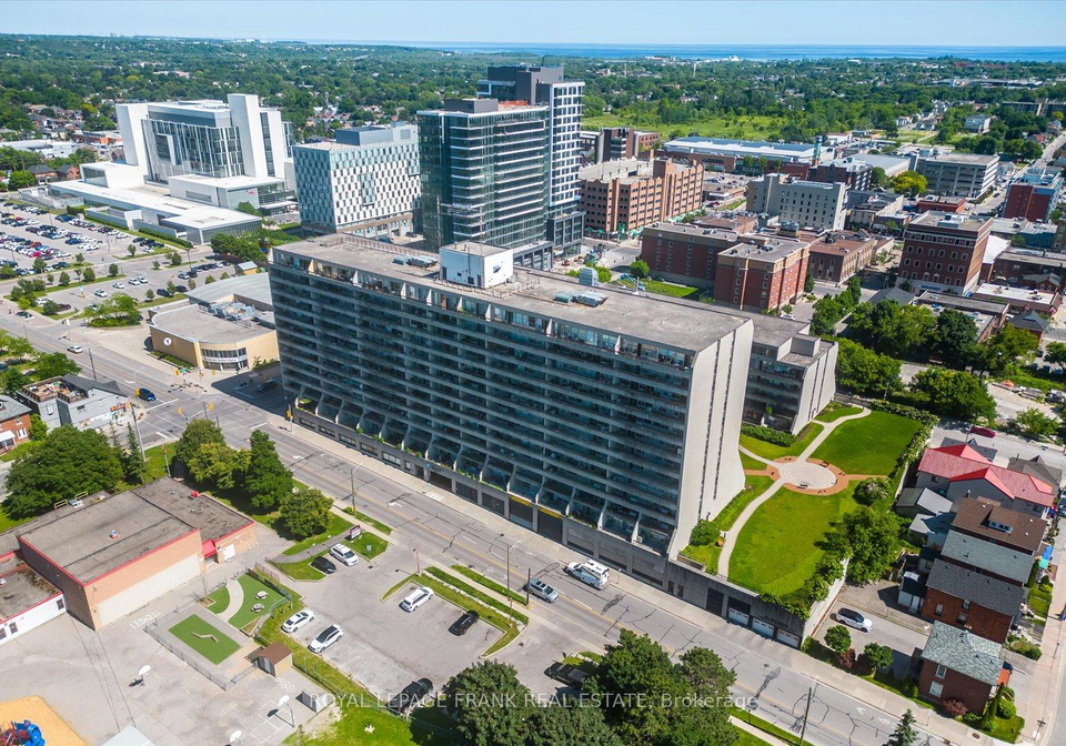 55-william-street-e-oshawa-ontario-e12879310
