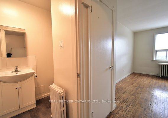 202-oconnor-drive-east-york-ontario-e12879472
