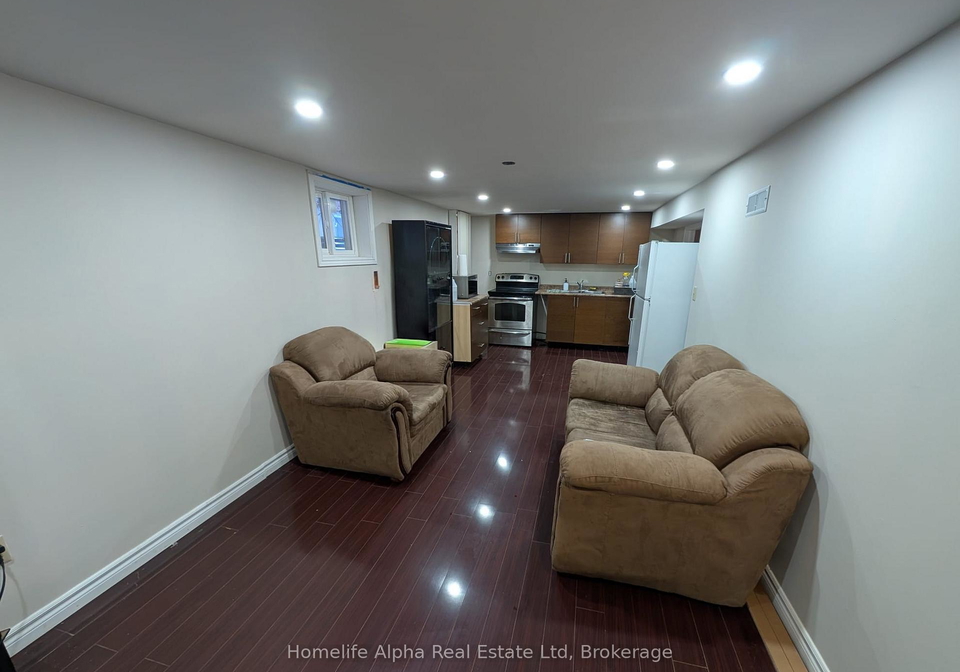 8-chad-crescent-scarborough-ontario-e12879740