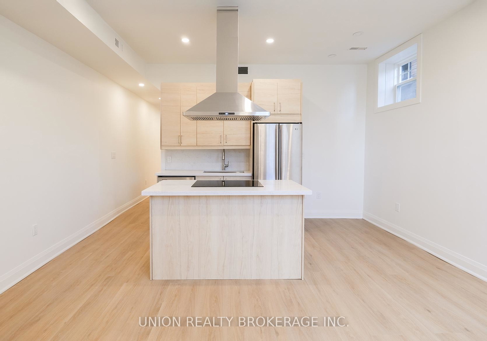 85-beech-avenue-toronto-ontario-e12880940
