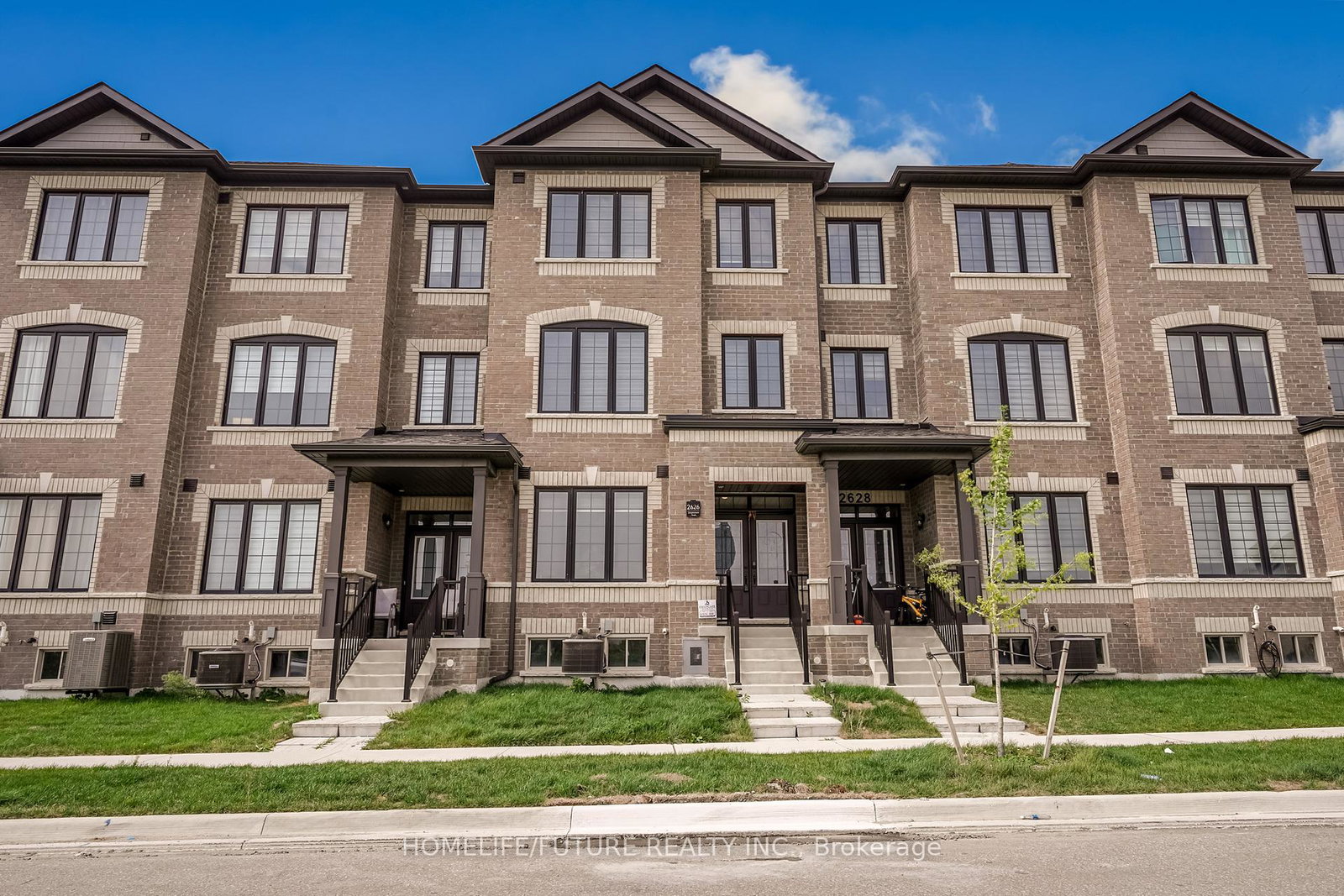 2626-delphinium-trail-pickering-ontario-e12881320