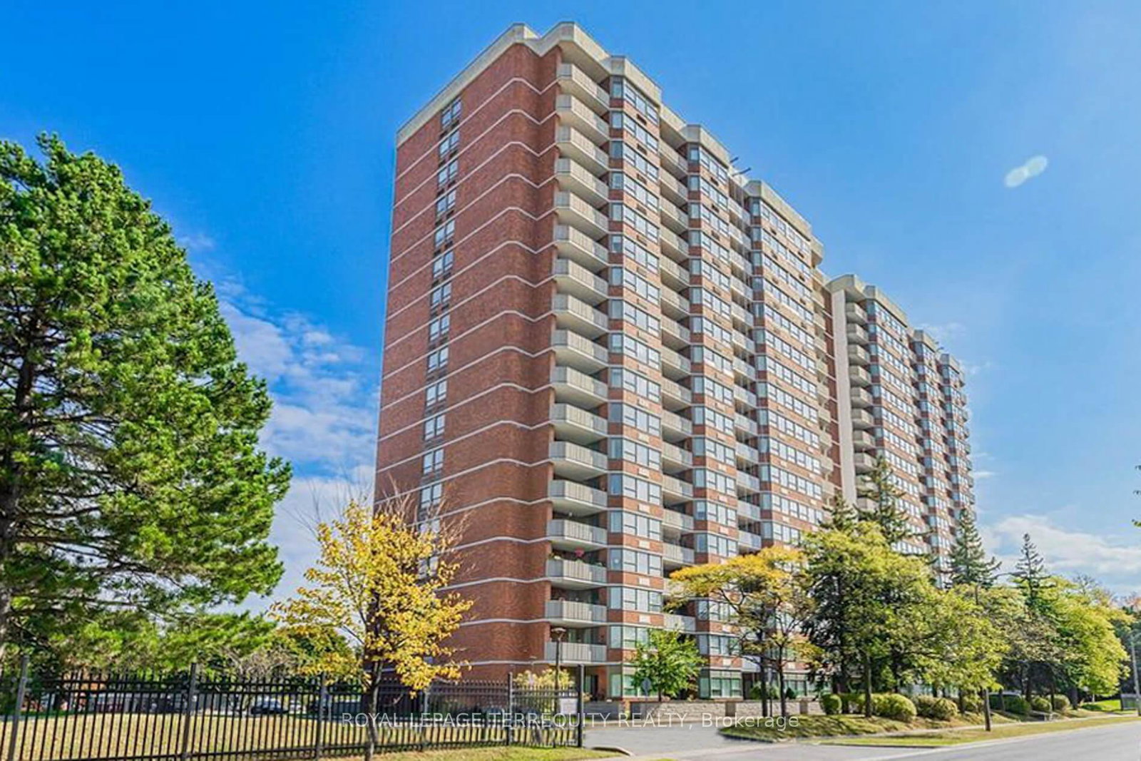 121-ling-road-scarborough-ontario-e12881914