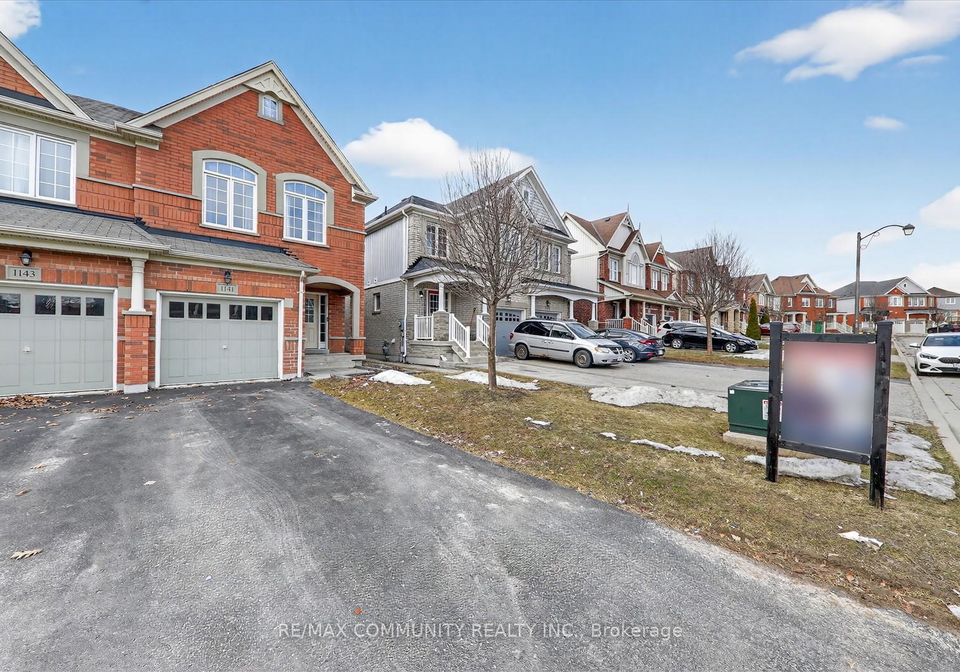 1141-schooling-drive-oshawa-ontario-e12882040