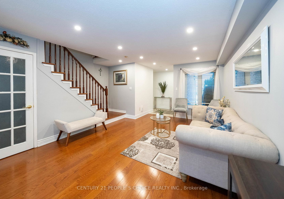 12-cameron-glen-boulevard-scarborough-ontario-e12883030