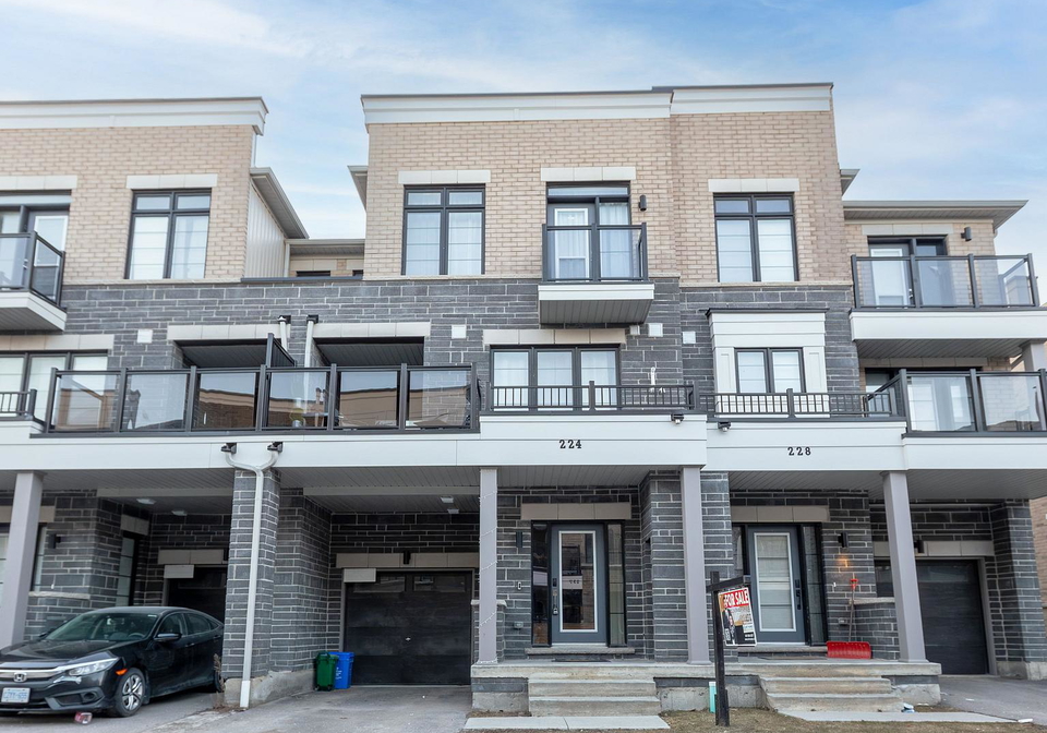 224-lord-elgin-lane-clarington-ontario-e12883238