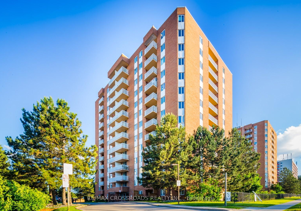 15-sewells-road-scarborough-ontario-e12883400