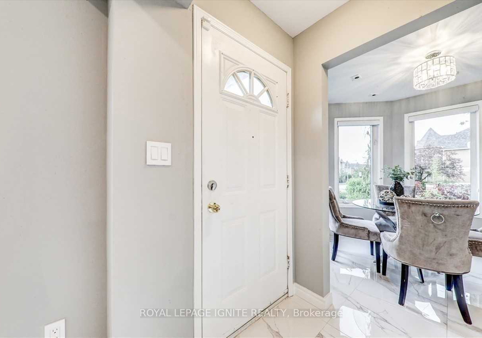 19-rosebank-drive-scarborough-ontario-e12883800