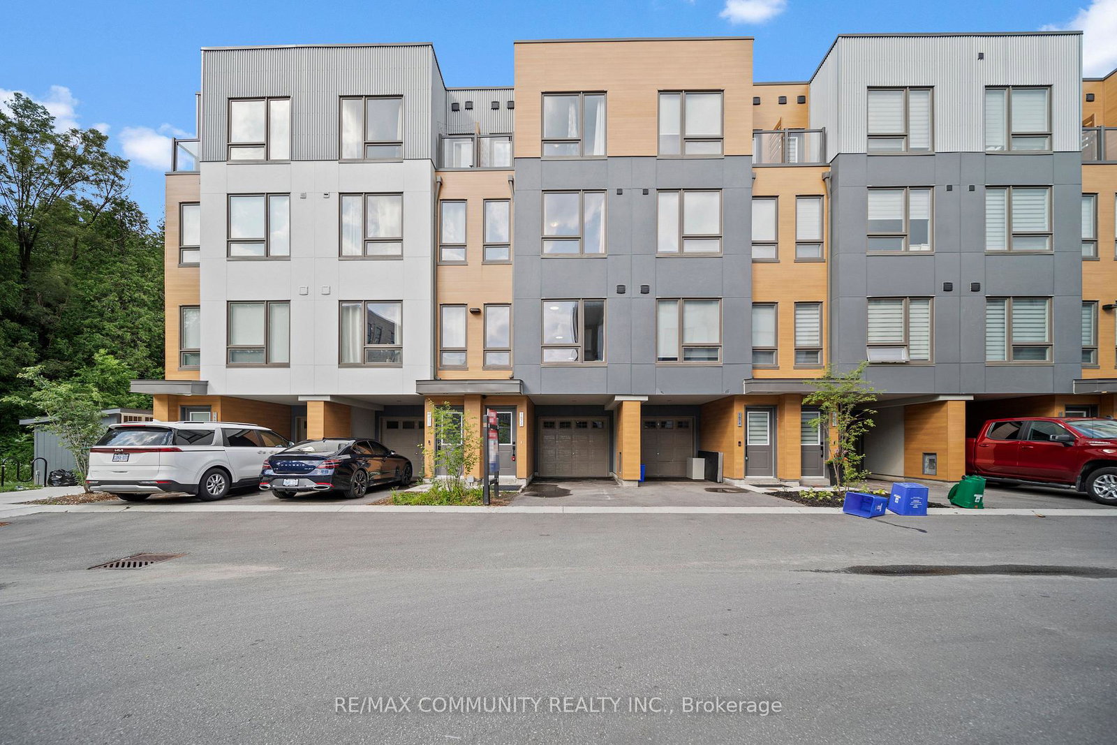 1672-pleasure-valley-path-n-oshawa-ontario-e12885764