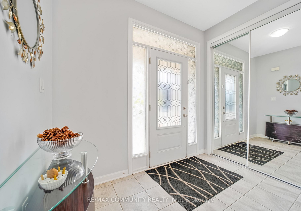 1064-cameo-street-pickering-ontario-e12885810