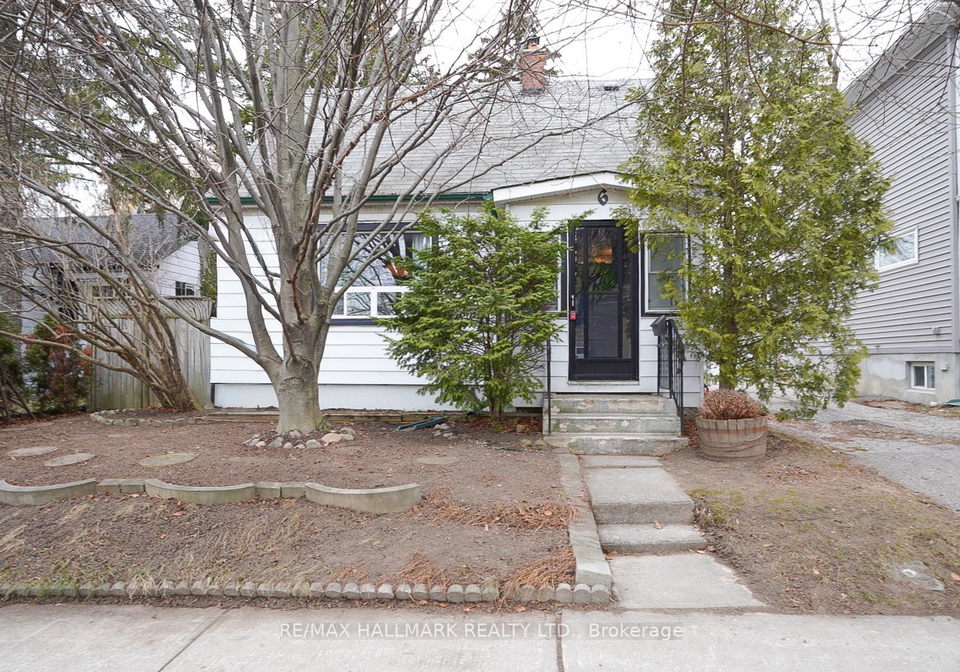 6-warvet-crescent-east-york-ontario-e12885998