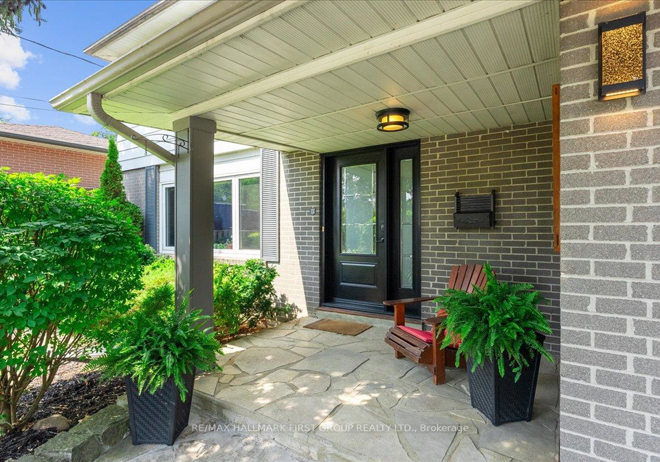 820-sanok-drive-pickering-ontario-e12886084