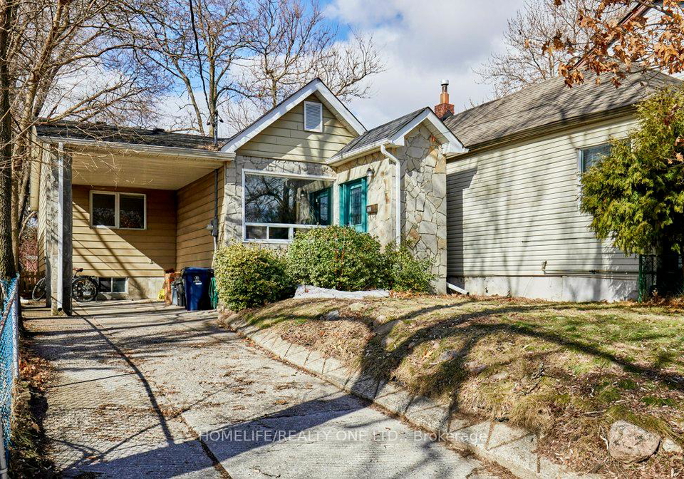 262-glebemount-avenue-east-york-ontario-e12886094