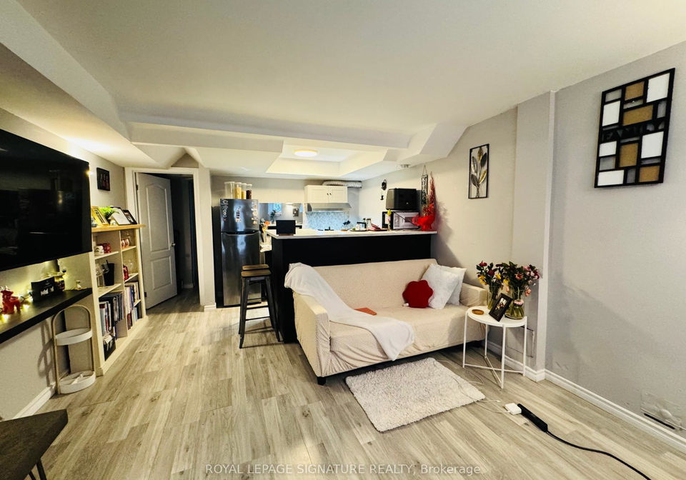87-leroy-avenue-east-york-ontario-e12886260