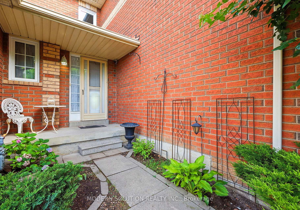99-creekwood-crescent-whitby-ontario-e12886518