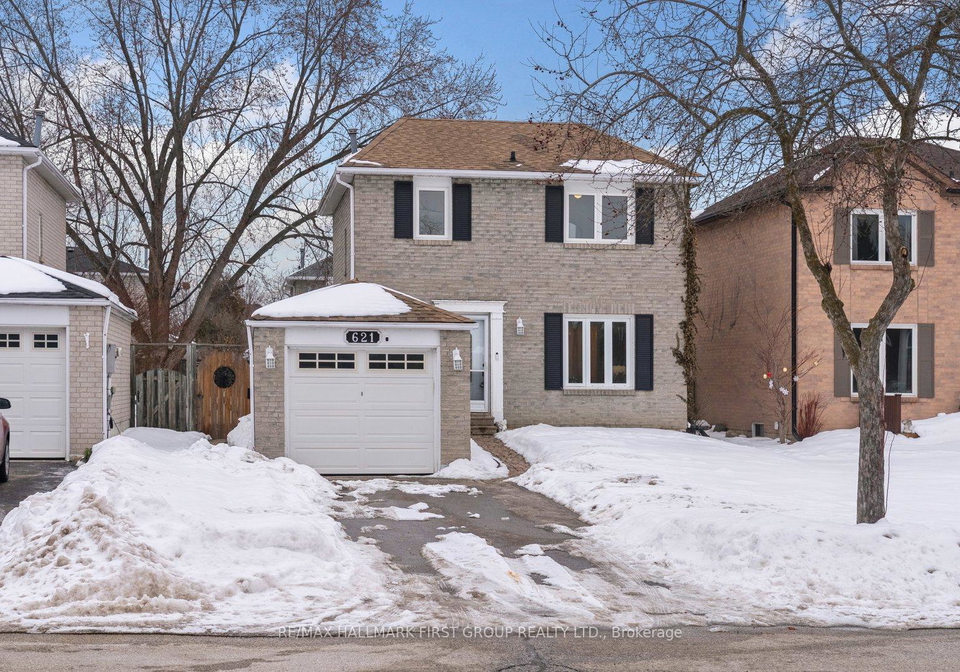 621-beckworth-square-pickering-ontario-e12886538
