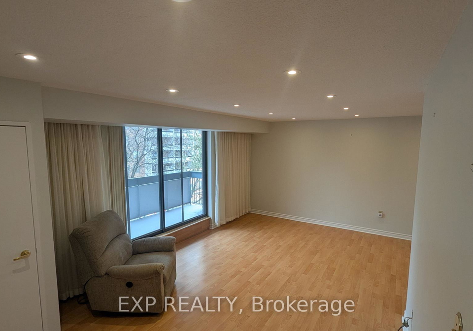 1200-bridletowne-circle-scarborough-ontario-e12887398