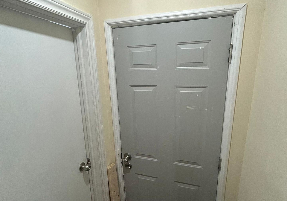 4-sivyer-crescent-ajax-ontario-e12887430