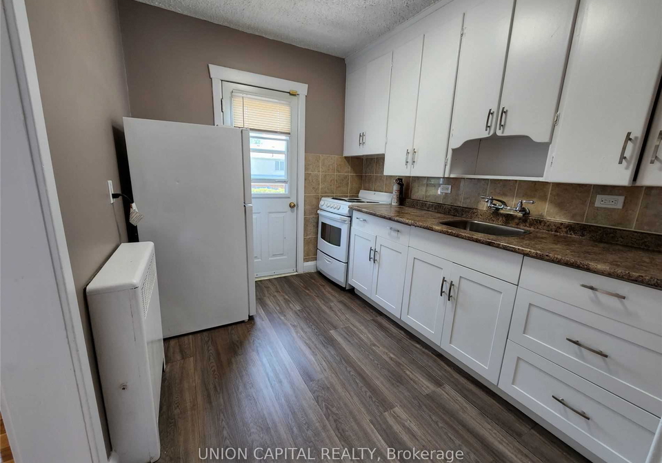 30-lasalle-court-oshawa-ontario-e12887438