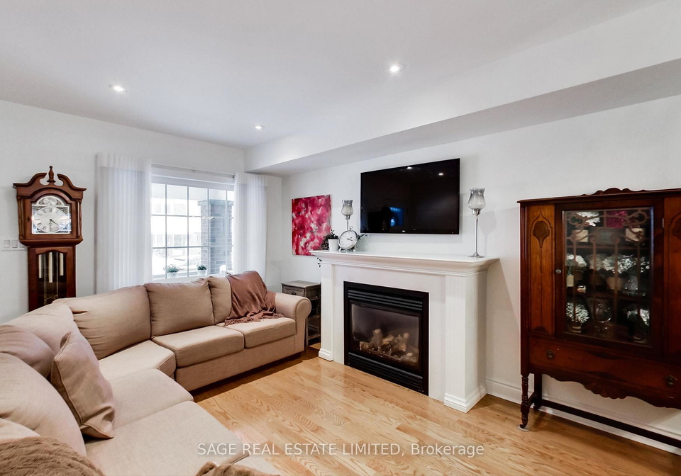 176-lawlor-avenue-toronto-ontario-e12888698