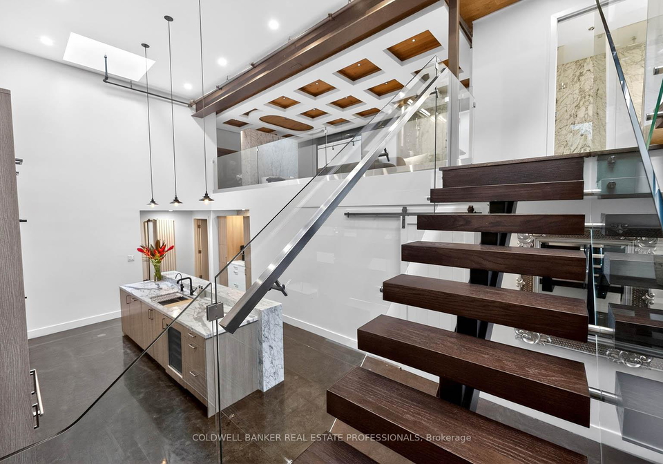 326-carlaw-avenue-toronto-ontario-e12888806