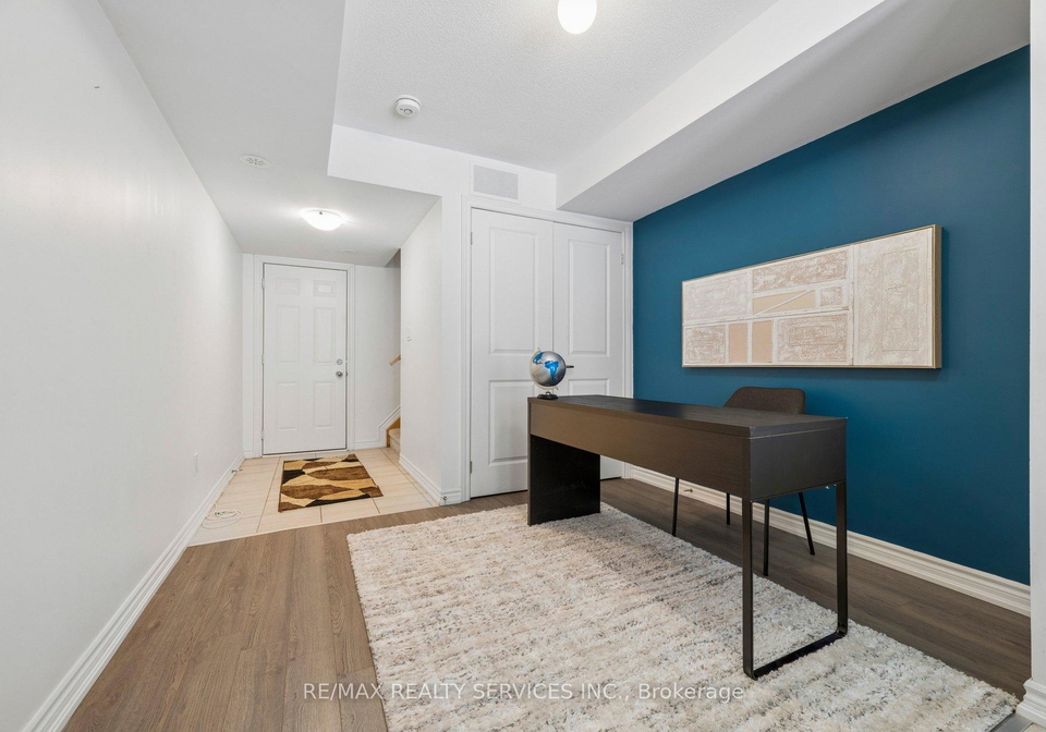 2564-ladyfern-crossing-pickering-ontario-e12889034