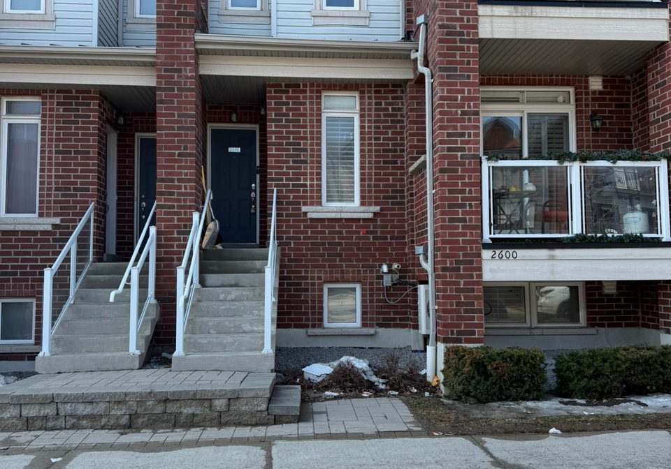 2598-william-jackson-drive-pickering-ontario-e12889800