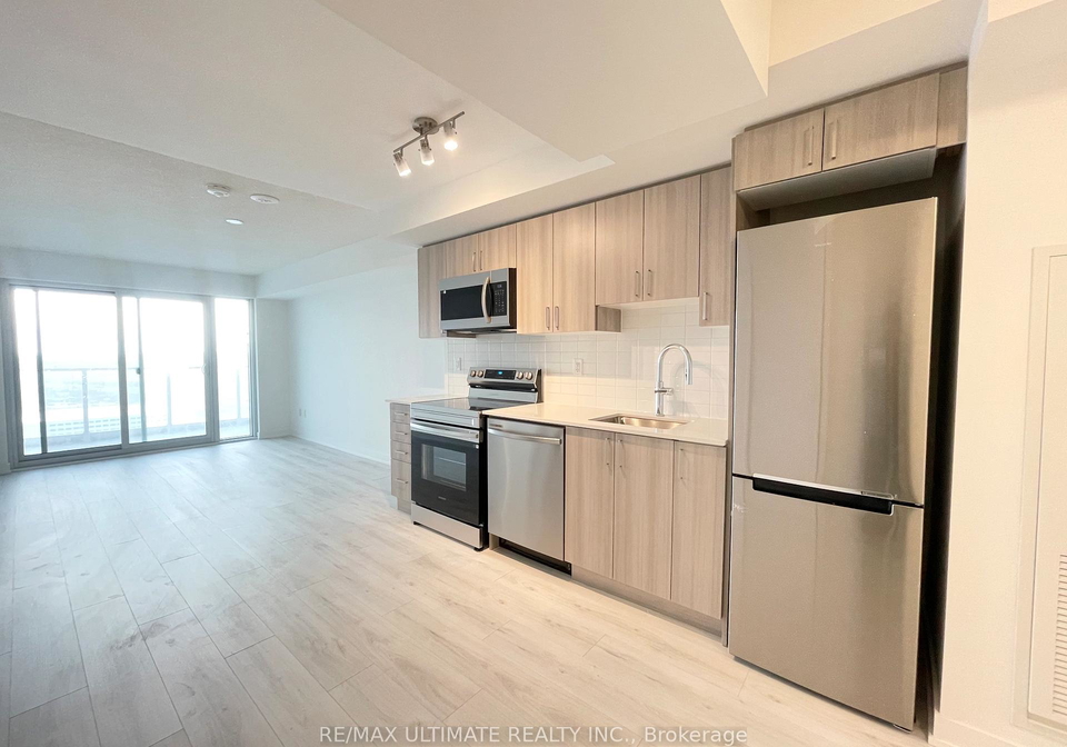 1010-sandy-beach-road-pickering-ontario-e12890400
