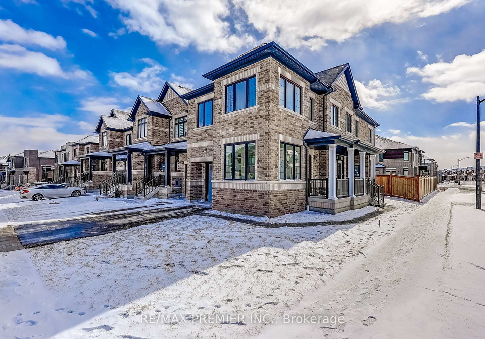 101-armilia-plaza-whitby-ontario-e12890494