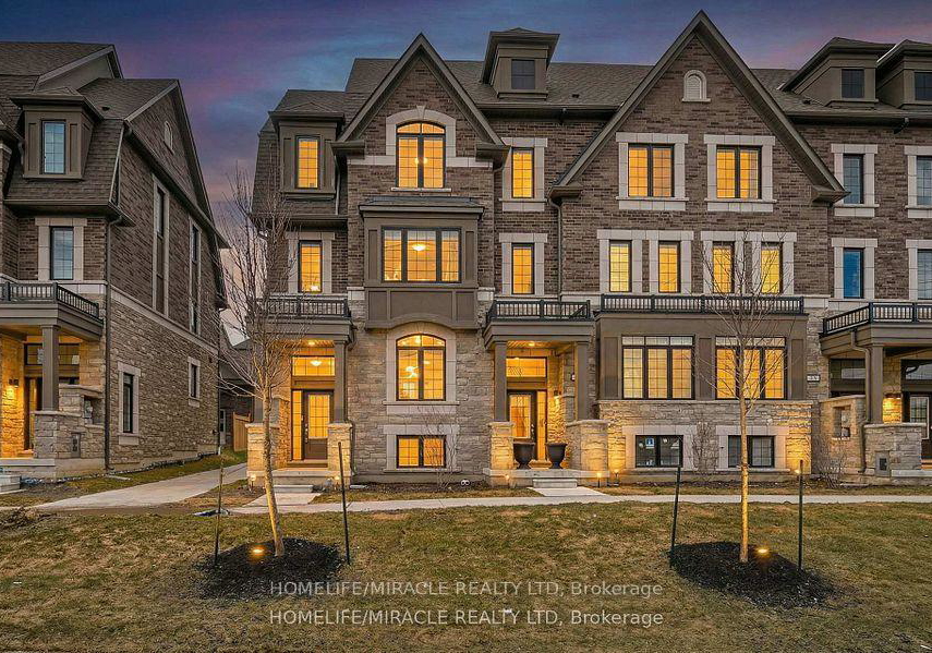 17-selfridge-way-whitby-ontario-e12890726