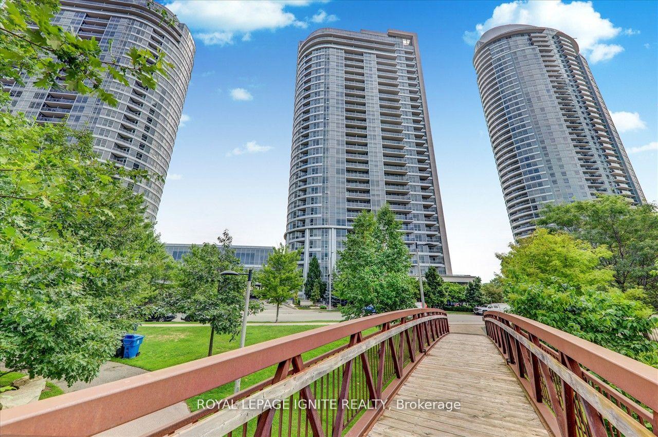 151-village-green-square-scarborough-ontario-e12891242