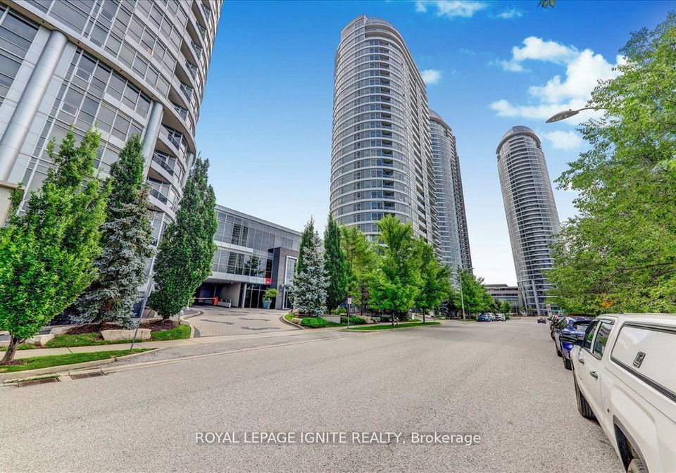 151-village-green-square-scarborough-ontario-e12891242
