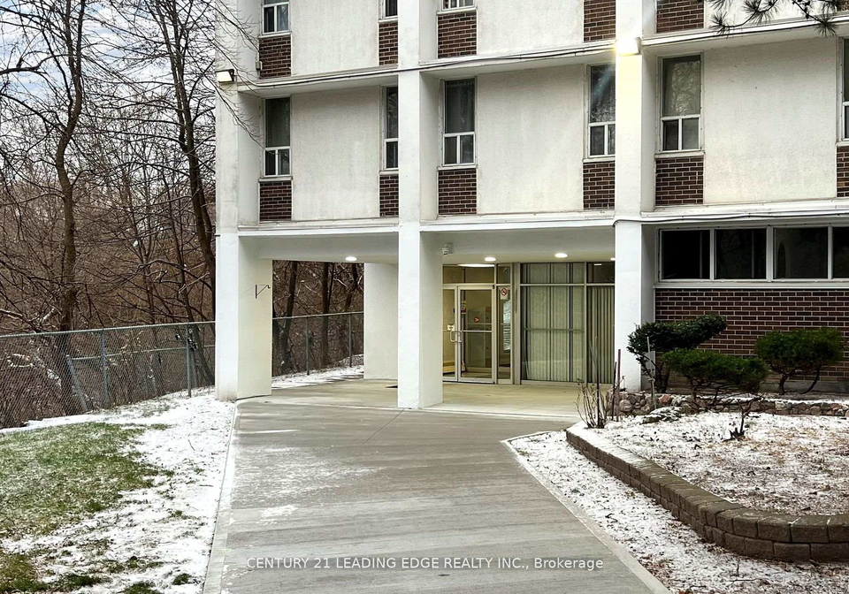 2245-eglinton-avenue-e-scarborough-ontario-e12891252
