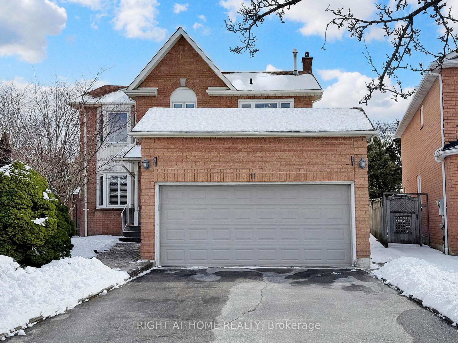 11-hawker-court-ajax-ontario-e12891990