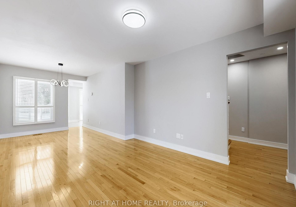11-hawker-court-ajax-ontario-e12891990