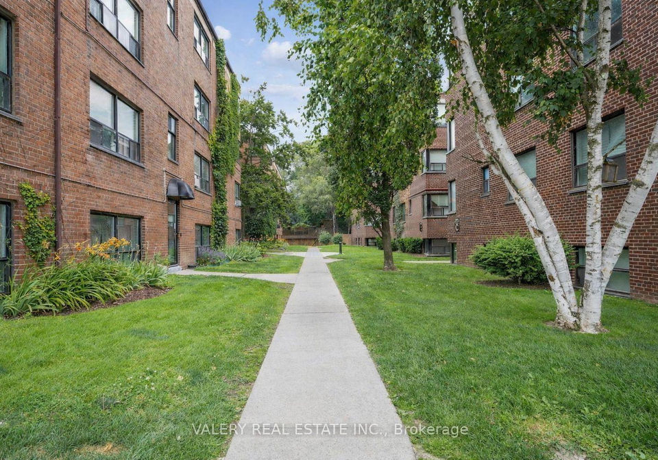3015-queen-street-scarborough-ontario-e12893104