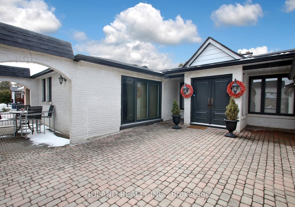 2098-pharmacy-avenue-scarborough-ontario-e12893450