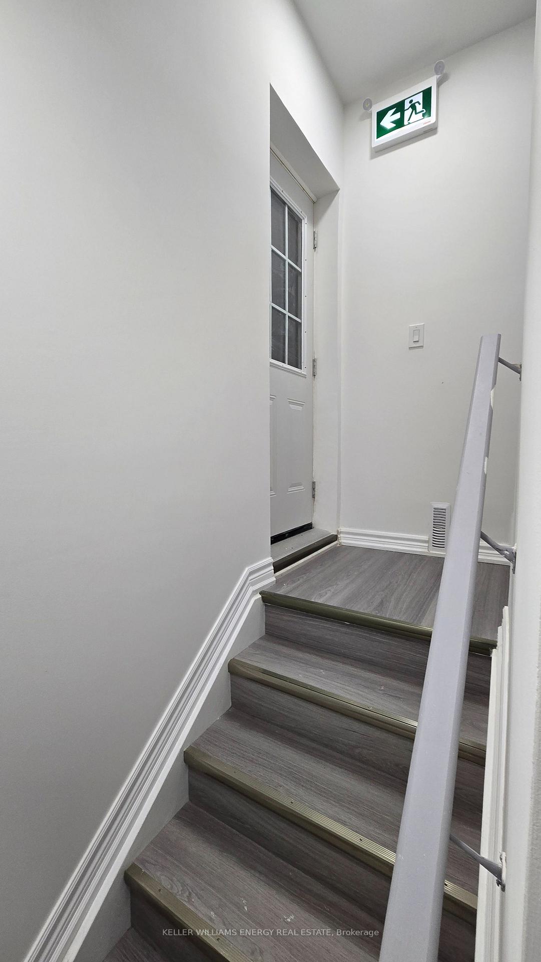 36-crombie-street-clarington-ontario-e12893462