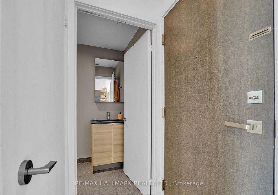 1238-dundas-street-e-toronto-ontario-e12893744