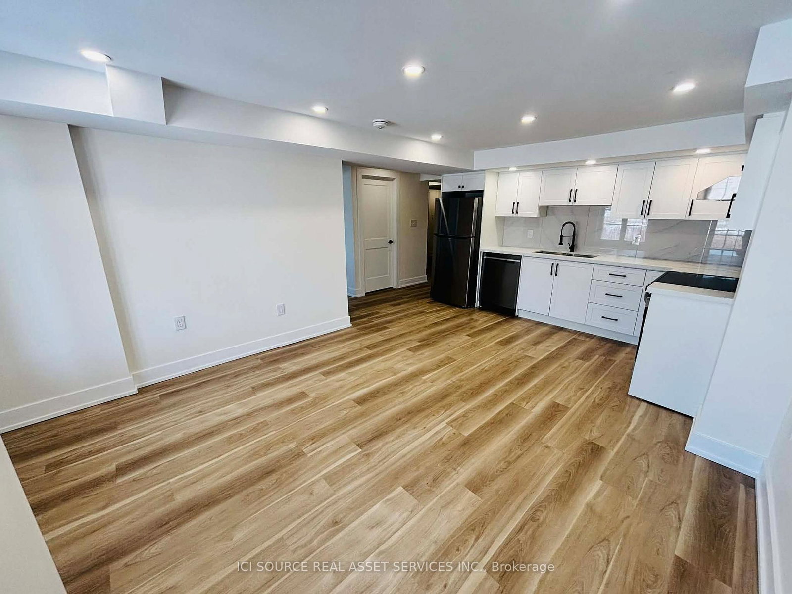 3283-turnstone-boulevard-pickering-ontario-e12894304