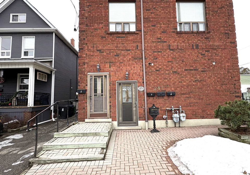287-sammon-avenue-east-york-ontario-e12895026
