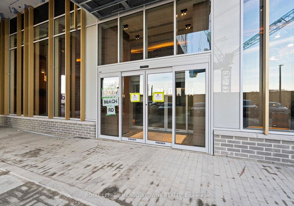 1010-sandy-beach-road-pickering-ontario-e12895228