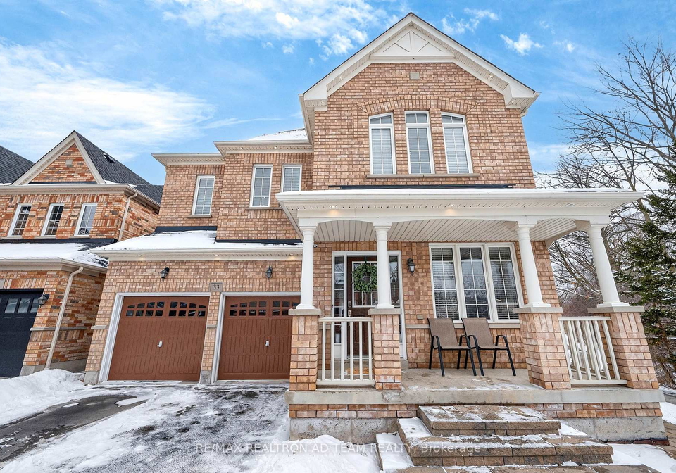 33-wilsongary-circle-ajax-ontario-e12895424
