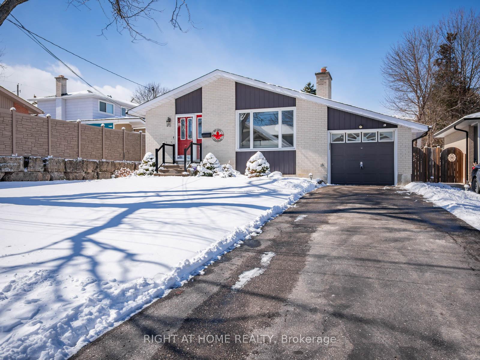 971-essa-crescent-pickering-ontario-e12895486