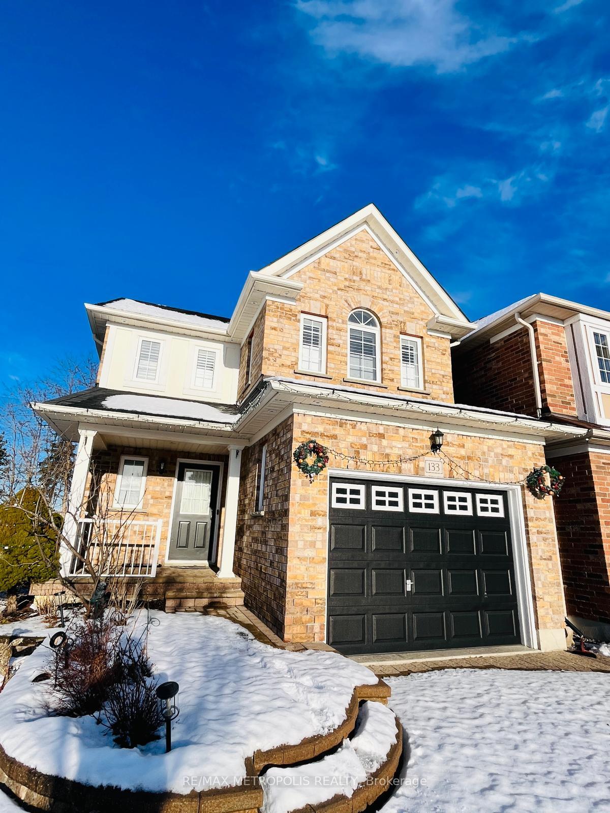 133-lady-may-drive-oshawa-ontario-e12895526